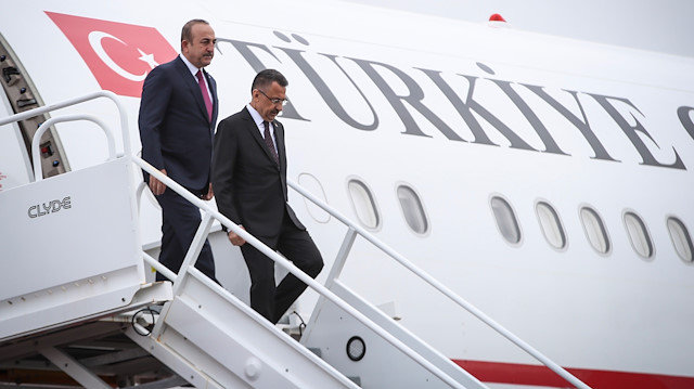 Cumhurbaşkanı Yardımcısı Fuat Oktay ve Dışişleri Bakanı Mevlüt Çavuşoğlu.