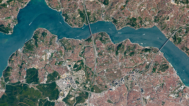 Türkiye nüfusunun yüzde 18,4'ü İstanbul'da yaşıyor.