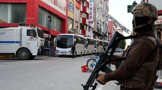 Adana'da terör propagandası operasyonu
