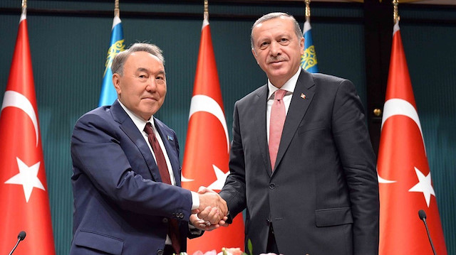 Cumhurbaşkanı Erdoğan ve istifa kararı alan Nazarbayev. Fotoğraf: Arşiv.