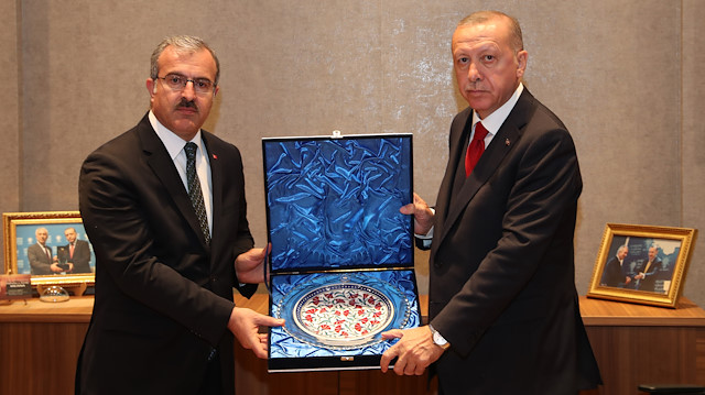 Cumhurbaşkanı Recep Tayyip Erdoğan, Kütahya Belediyesini ziyaret etti. 