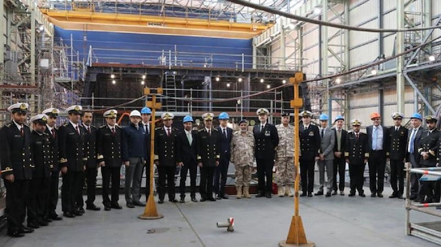 رئيس أركان قطر يتفقد سفن "كورفيت" في إيطاليا