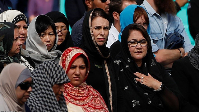 Yeni Zelanda’da terör saldırısının 7'nci gününde canlı yayında ezan okundu