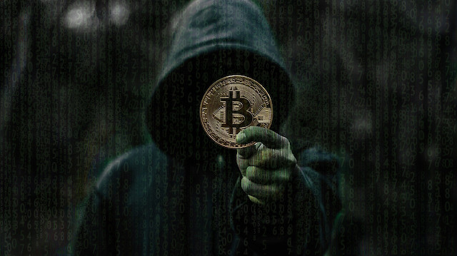 Şirketlere veya bireylere şantaj yapan siber korsanlar, para transferlerini 'Deep Web'in resmi para birimi Bitcoin ile yapıyor.