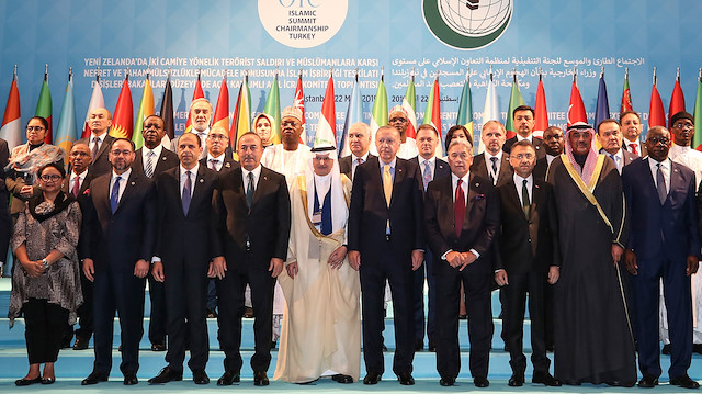 Cumhurbaşkanı Erdoğan, İstanbul’daki İslam İşbirliği Teşkilatı toplantısında 71 ülke temsilcisine Golan mesajı verdi.