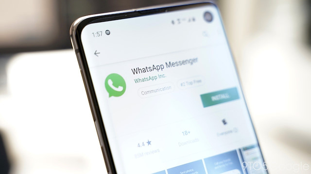 WhatsApp da karanlık mod özelliği kazanıyor