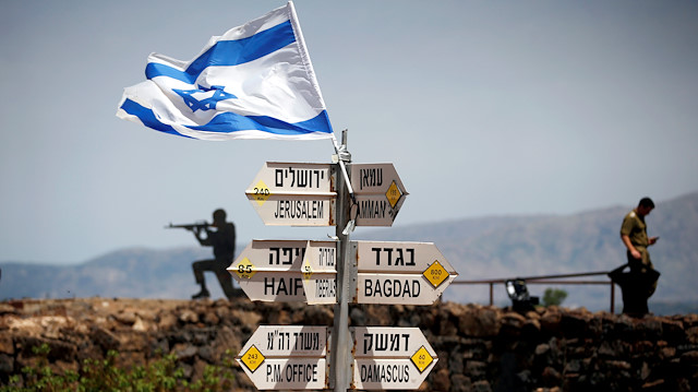 İsrail, Suriye toprağı olan Golan Tepeleri'ni 1967'den bu yana işgal altında tutuyor.