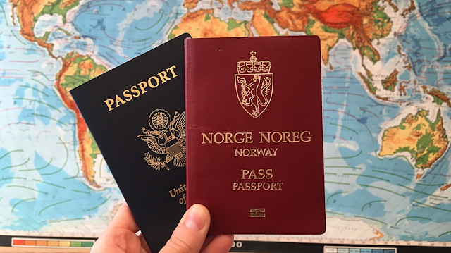 Norveç'te toplam 10 yıl ikamet etmek, vatandaşlığa geçmek için yeterli sayılıyor.