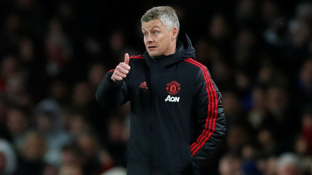 Manchester United'dan Solskjaer'e yeni sözleşme