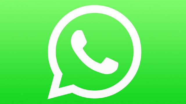 The WhatsApp messaging application 