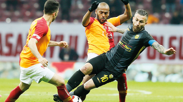 ​Galatasaray ve Malatyaspor oynadıkları maçta berabere kaldı. 