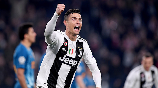 Ronaldo Juventus formasıyla çıktığı 36 maçta 24 gol atarken 12 de asist yaptı.