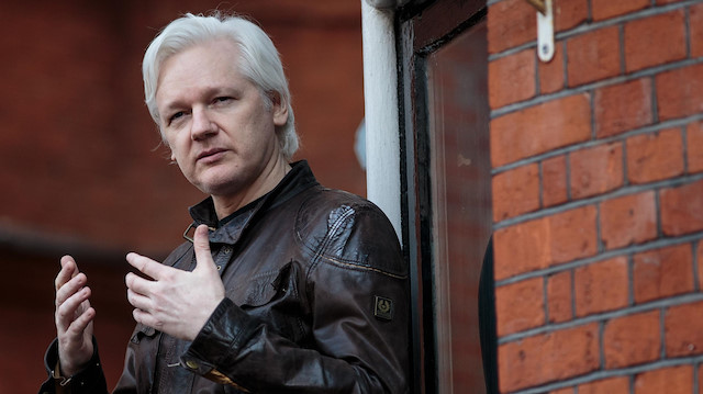  WikiLeaks' Australian founder Julian Assange
