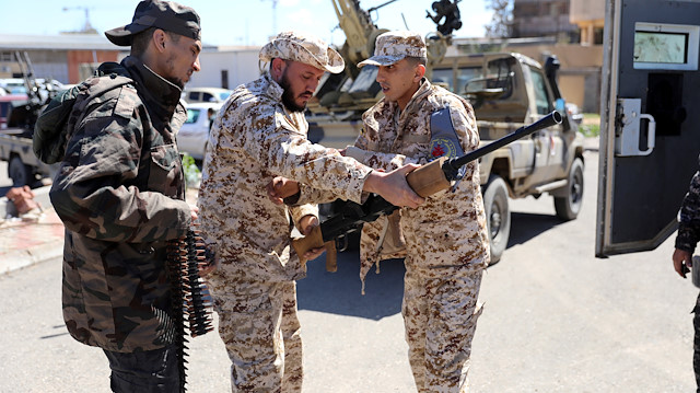 2014’ten günümüze kadar sahada yaşananlar, Hafter’in sınırlı bir bölgeyle yetinmeyeceğini ve tüm Libya’ya hakim olma arzusunda olduğunu açıkça gösterdi.