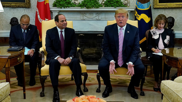 ABD Başkanı Trump, darbeci Sisi ile Beyaz Saray'da bir araya geldi.