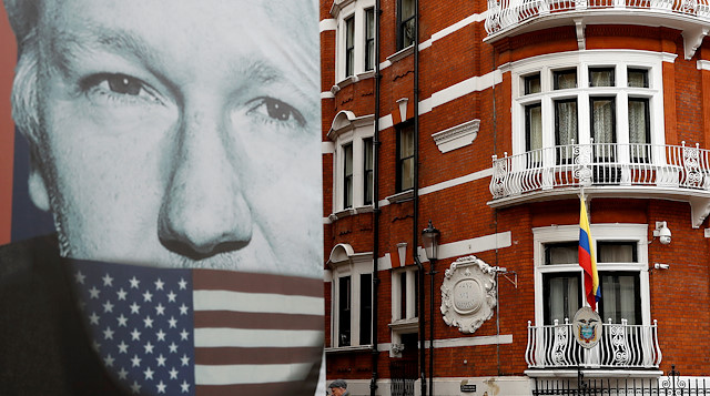 Ekvador Büyükelçiliği'nde yaşayan Assange ABD'ye iade edilecek mi?