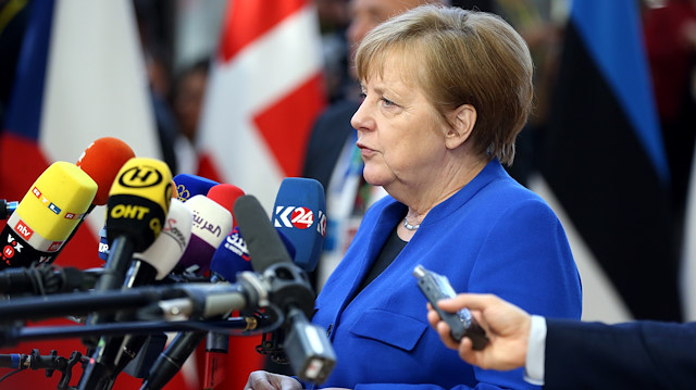 Merkel'den Brexit açıklaması.