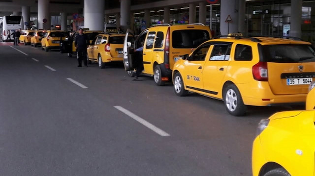 İstanbul Havalimanı'nda taksilerin çığırtkanlık (sesli yönlendirme) yaparak yolcu kapma işlemine izin verilmeyecek.