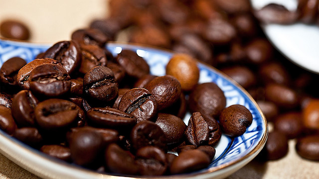 Depolarda 15 bin 300 ton kahve var.