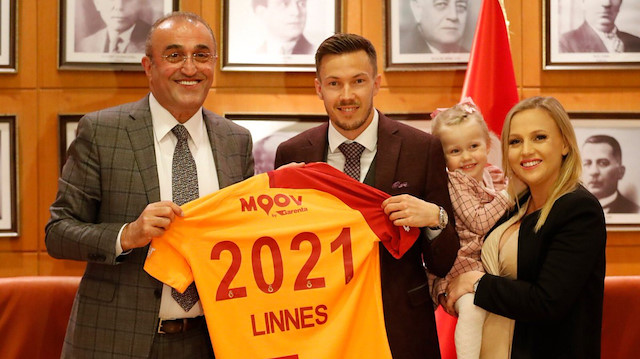 Galatasaray extends Martin Linnes' contract until 2021