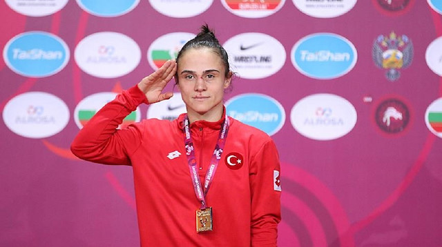 Turkey's Elif Jale Yesilirmak bagged a bronze medal in the 2019 European Wrestling Championships in Romania 
