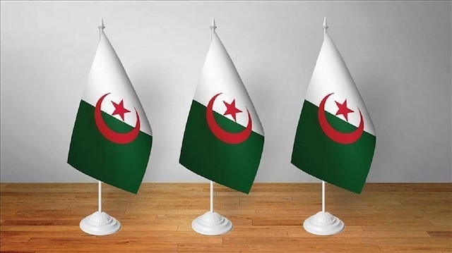الجزائر: نائب عن الحزب الحاكم يدعو "بلعيز" للاستقالة