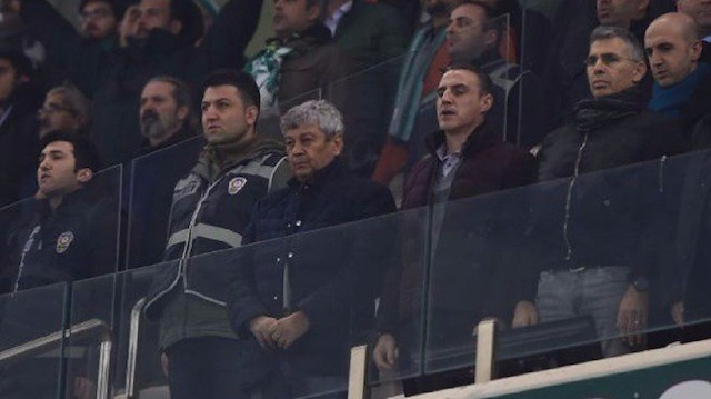 Lucescu’ya milli takımda yardımcılığını yapan Tayfur Havutçu eşlik etti. 
