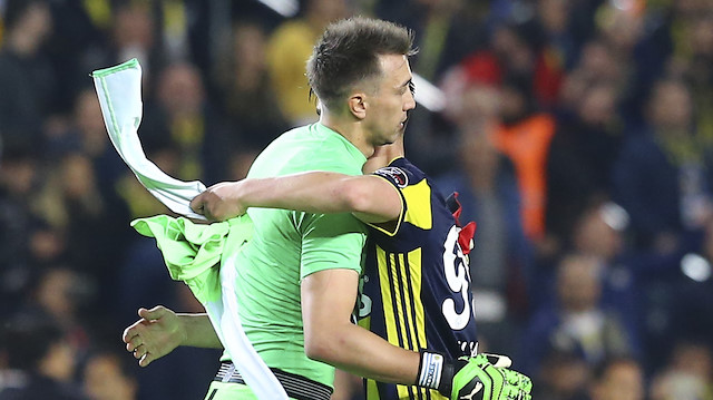 Muslera'nın formasını istedi