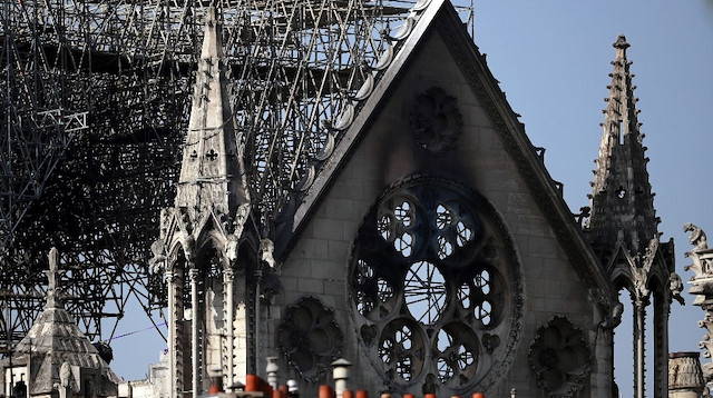 Fransa’dan Notre Dame onarımı için uluslararası yarışma düzenlenecek. 

