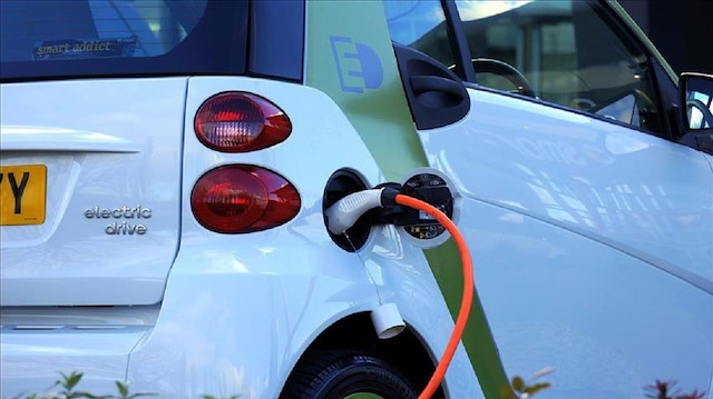 Elektrikli araçların 2022'de içten yanmalılardan daha ucuz olması bekleniyor.