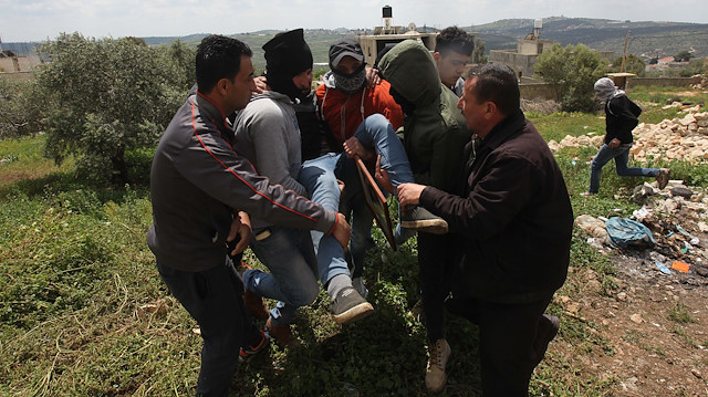Arşiv: İsrail işgal güçleri, barışçıl gösterilere gerçek mermi ile saldırıyor.