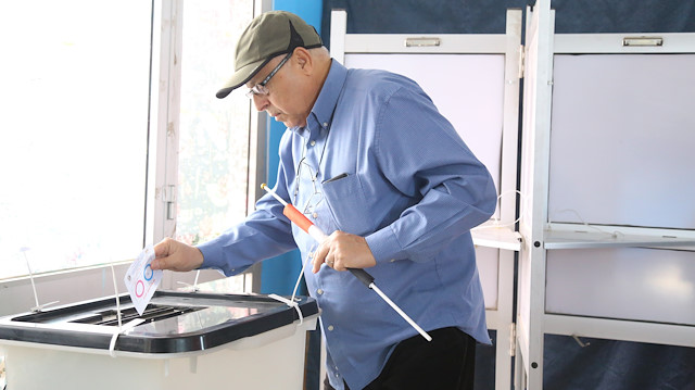 Müslüman Kardeşler Teşkilatı (İhvan) ise referandumu boykot edeceğini duyurmuştu.