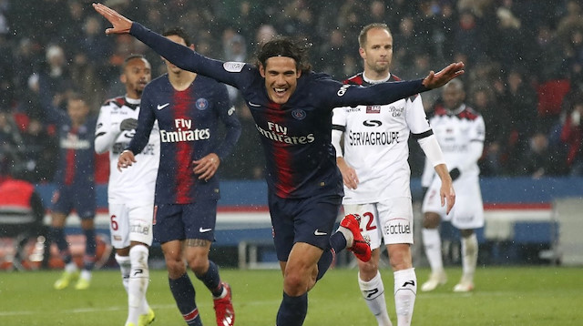 PSG, Fransa Lig 1'de üst üste 8. kez şampiyonluk yaşama başarısı gösterdi.