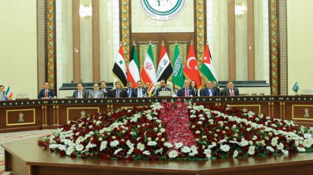 Senior parliamentary official attends the Baghdad Summit