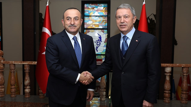 Millî Savunma Bakanı Akar ve Dışişleri Bakanı Çavuşoğlu