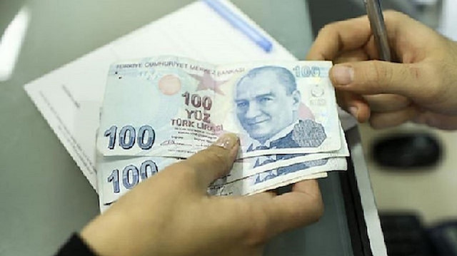 تعرف على أسعار صرف العملات الرئيسية مقابل الليرة التركية والسورية 