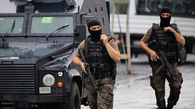 الداخلية التركية تعلن تحييد 5 إرهابيين في ديار بكر 