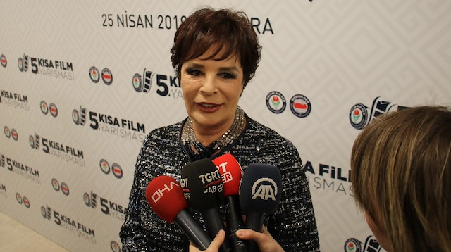 Hülya Koçyiğit