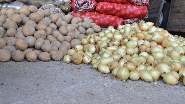 Hasadın başlamasıyla patates ve soğan fiyatlarında gerileme yaşandı.
