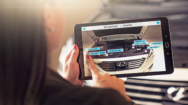Özellikle yeni çıkarılacak Hyundai ve Kia'nın elektrikli otomobil modelleri için sunulacağı belirtilen uygulama sayesinde kullanıcıların araçlarını büyük oranda özelleştirebilmeleri sağlanacak.
