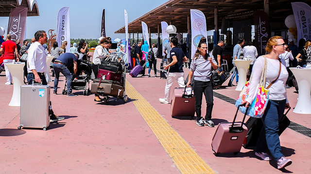 Antalya'ya  ilk dört aylık dönemde 1.5 milyondan fazla turist geldi. 