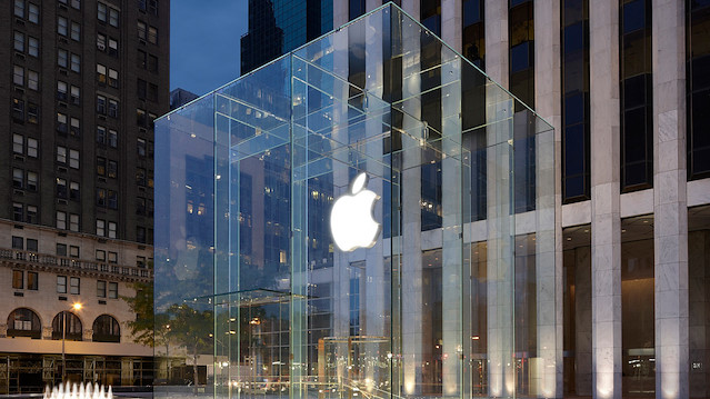 Apple'ın zor günleri: 'iPhone satışlarında rekor düşüş'