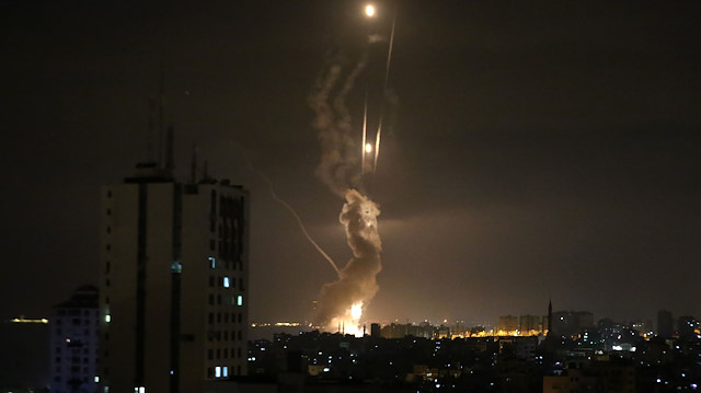 İsrail, Gazze Şeridi'ne saldırdı. 