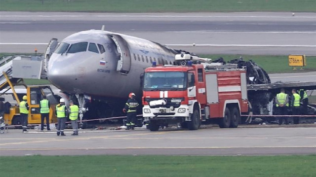 Rusya'daki uçak kazasında pilot hatası ihtimali üzerinde duruluyor