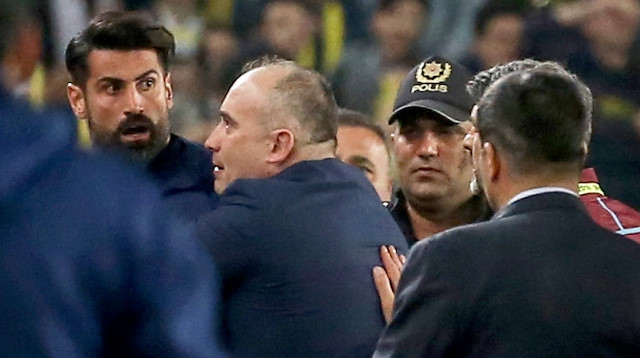 Volkan Demirel Trabzonspor Kondisyoneri Gökhan Kandemir'le maç sonu gerginlik yaşamıştı.