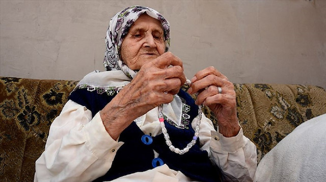 111 yaşındaki Fata Husic