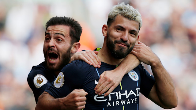 Manchester City, Premier Lig'de üst üste ikinci kez şampiyon oldular.