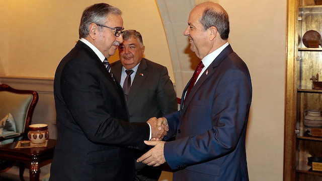 KKTC Cumhurbaşkanı Mustafa Akıncı ve UBP Genel Başkanlığı görevini sürdüren Ersin Tatar.