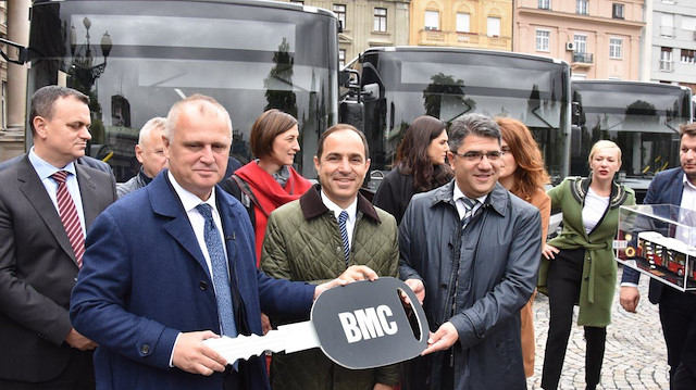 بلغراد تستلم 8 حافلات من شركة "BMC" التركية