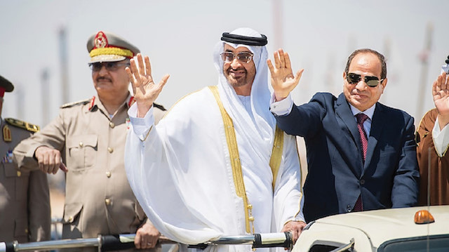 Hafter, BAE Prensi Muhammed bin Zayed ve Sisi.